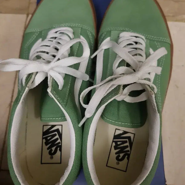 [BUNJANG] Vans Old Skool Green Gumsole Sneakers / [275]반스 올드스쿨 그린 검솔