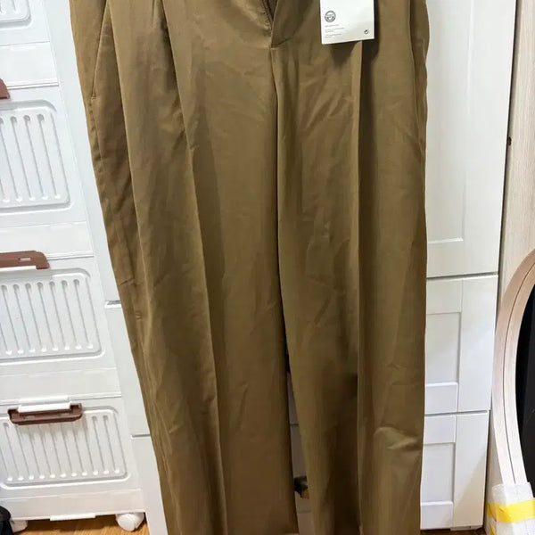 [BUNJANG] COS Basic Slacks Pants Khaki Size 44 / Cos 팬츠 44 새상품