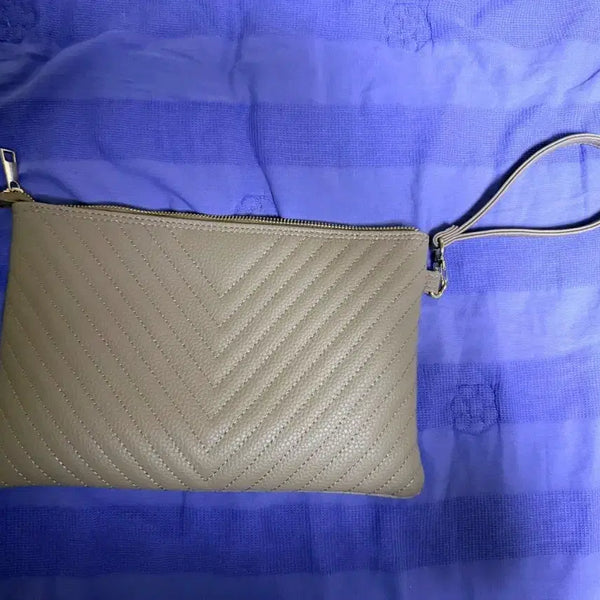 [BUNJANG] Beige Quilted Clutch Bag / 베이지 퀼팅 클러치 백