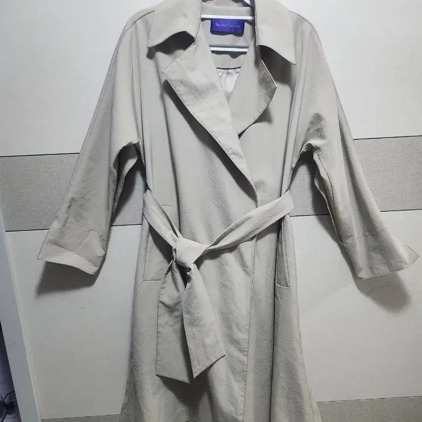 [BUNJANG] The Izzat Collection Belted Trench Coat Beige / 더아이잗 컬렉션(The Izzat Collection) 벨트 트렌치코트