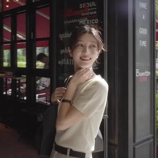 [BUNJANG] Jeong Dana FRY Women's Basic Logo Half Knit Cream / 정다나 프라이 우먼즈 베이직 로고 하프 니트