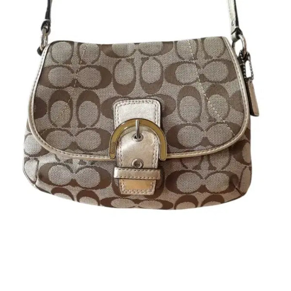 [BUNJANG] Vintage Coach Soho Signature Flap Crossbody Beige/Gold / 빈티지 코치의 소호 시그니처 플랩 크로스바디 베이지골드 y2k 갸루 히메