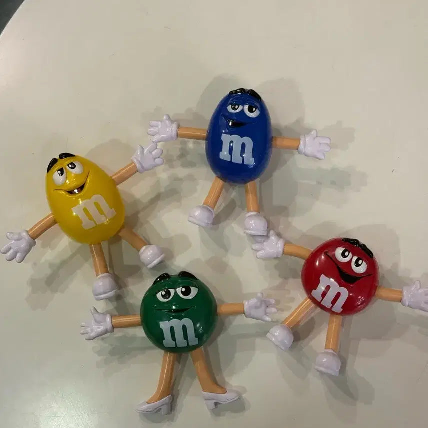 [BUNJANG] M&M's Figurines Set of 4 / 엠엔엠즈  피규어