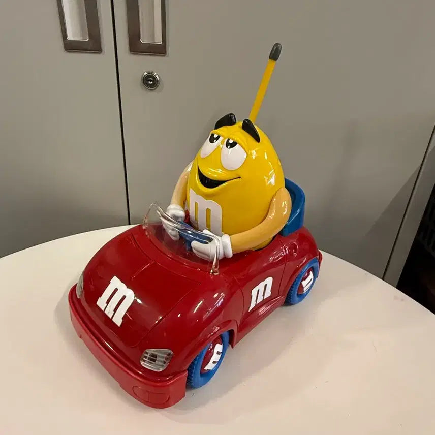 [BUNJANG] M&M's Character Car Figure / 엠엔엠즈 자동차