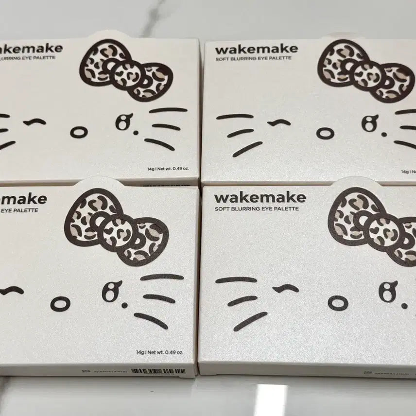 [BUNJANG] WAKEMAKE Soft Blurring Eye Palette #30 Classic Nude Blurring x Gyaru Kitty Edition / 웨이크메이크 소프트 블러링 아이팔레트 30 클래식 누드 블러링 갸루키티