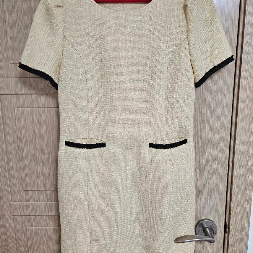 [BUNJANG] ATTRANGS Women's Mini Dress M Size / 아뜨랑스 m사이즈 착용안함