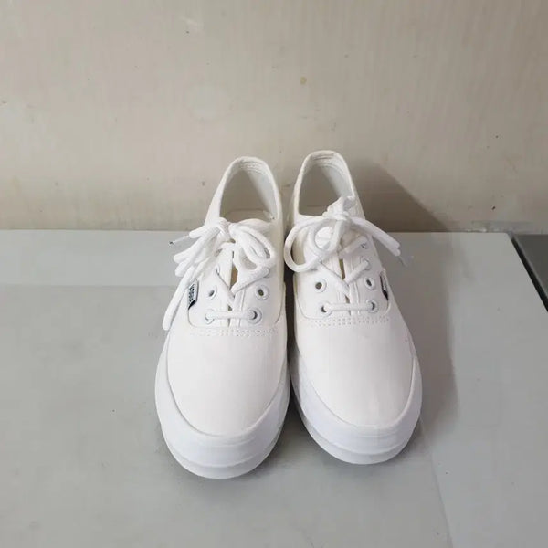 [BUNJANG] White Sneakers - Size 235 / 새것 흰스니커즈235 흰운동화235 운동화