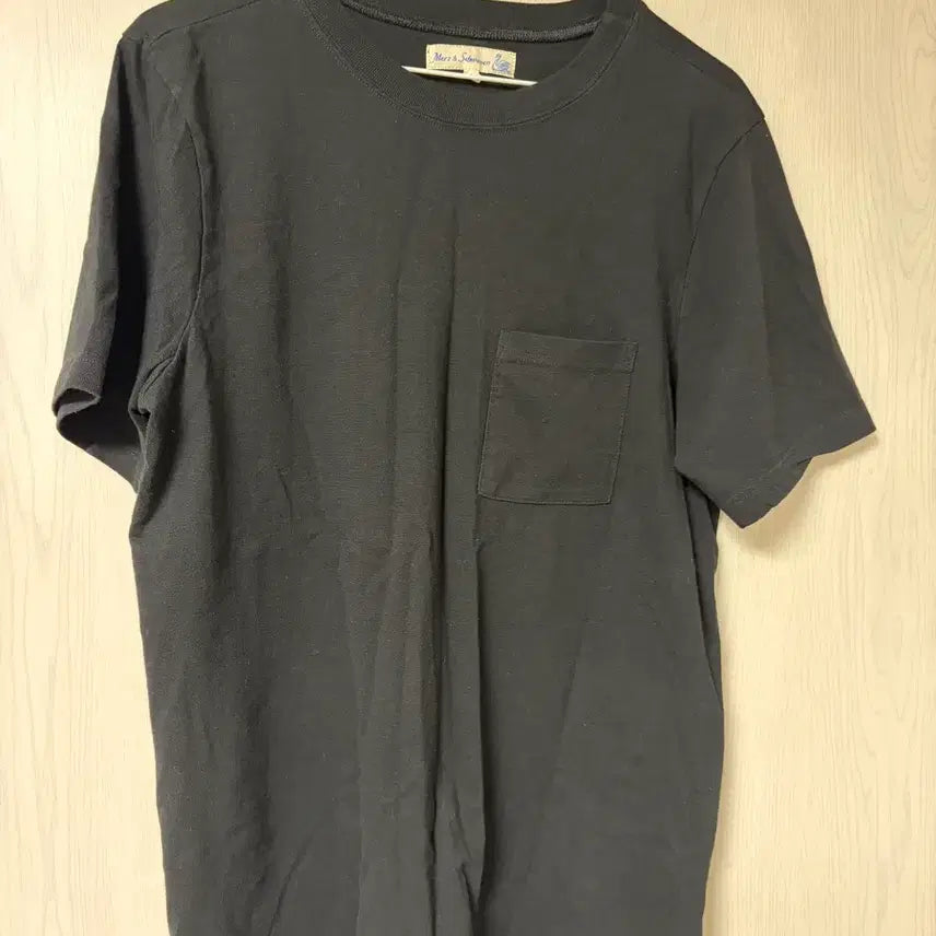[BUNJANG] Mertsbichvaneen Pocket T-Shirt / 메르츠비슈바넨 포켓 티셔츠