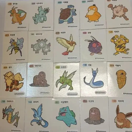 [BUNJANG] Pokemon Bread Stickers Gen 1-3 / 포켓몬 띠부씰 1세대 2세대 3자리 팔아요.