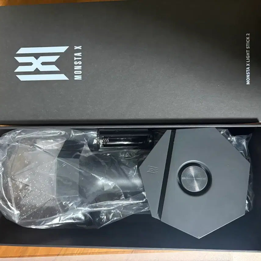 [BUNJANG] MONSTA X Monbong 2 Lightstick / 몬스타엑스 응원봉 몬둥이2 양도