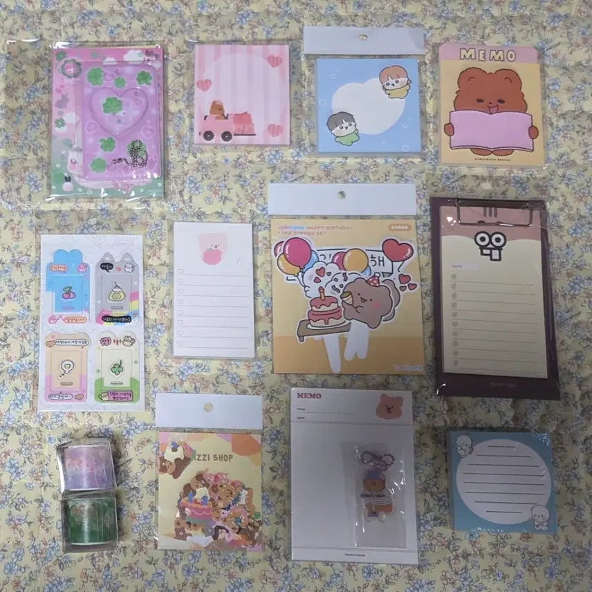 [BUNJANG] Stationery Bundle: Memo Pads, Masking Tapes, Stickers / 떡메모지. 마스킹테이프. 조각스티커 등등 일괄