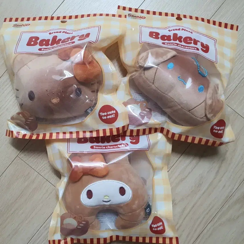 [BUNJANG] Sanrio Bakery Dolls Keyrings Bundle Set (Hello Kitty, Cinnamoroll, My Melody) / 급처! 일괄! 산리오 베이커리 인형 키링 (헬로키티/시나모롤/마이멜로디)