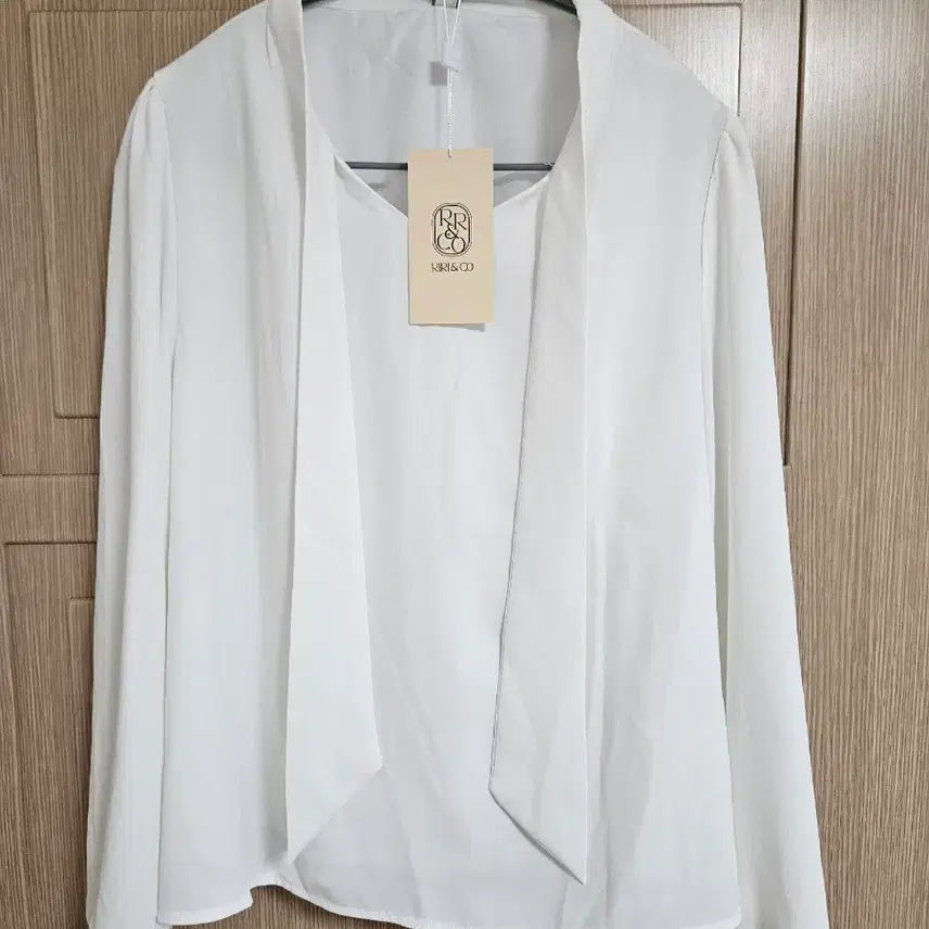 [BUNJANG] RR&CO White Blouse (Size 77-88) / 리리앤코 블라우스 화이트  77-88 (새상품)