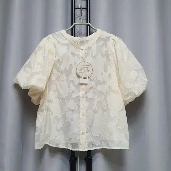 [BUNJANG] Short Sleeve Puff Shirring Flower Lace Blouse / (택채새상품) 반팔 퍼프 셔링 플라워 레이스 블라우스