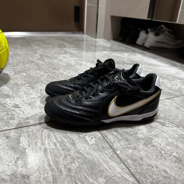 [BUNJANG] Nike Tiempo Legend Pro TF Football Boots / 나이키 티엠포 리게라 프로 TF 245 검골