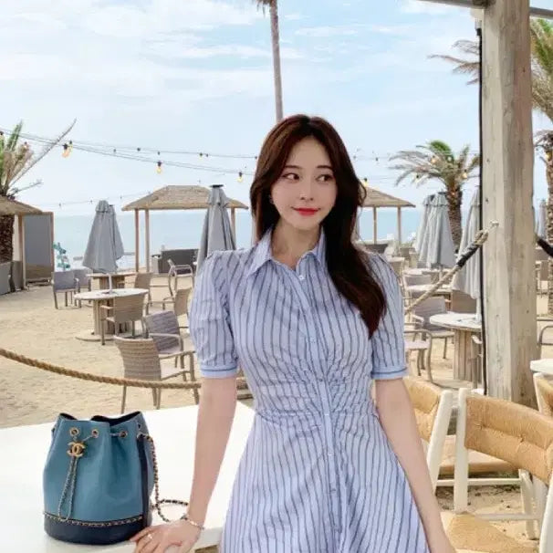 [BUNJANG] Ao'rhu Ruar Shirring Stripe Dress / 아옳이 로아르 셔링 스트라이프 원피스