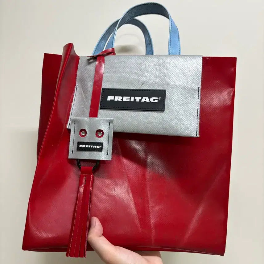 [BUNJANG] Freitag Sonny Custom Red Accent Messenger Bag / 프라이탁 소니 sonny 레드 배색 (압구정점 커스텀 제품)