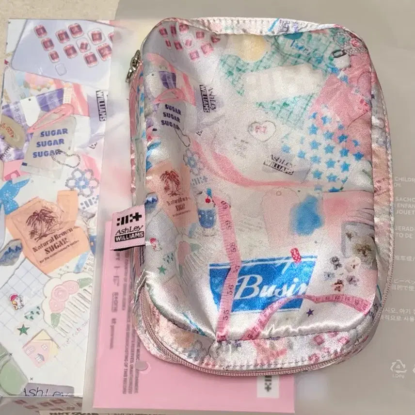 [BUNJANG] ILLIT Ashley Williams Not Cute Anymore Pouch / 아일릿 애슐리 윌리엄스 파우치 낫큐트애니모어