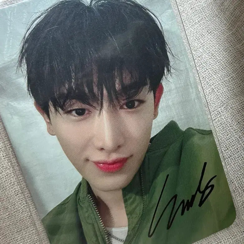 [BUNJANG] Wonho Signed Photocard Bittersweet Solo Album / 원호 싸인 포토카드 비터스윗 포카 wonho