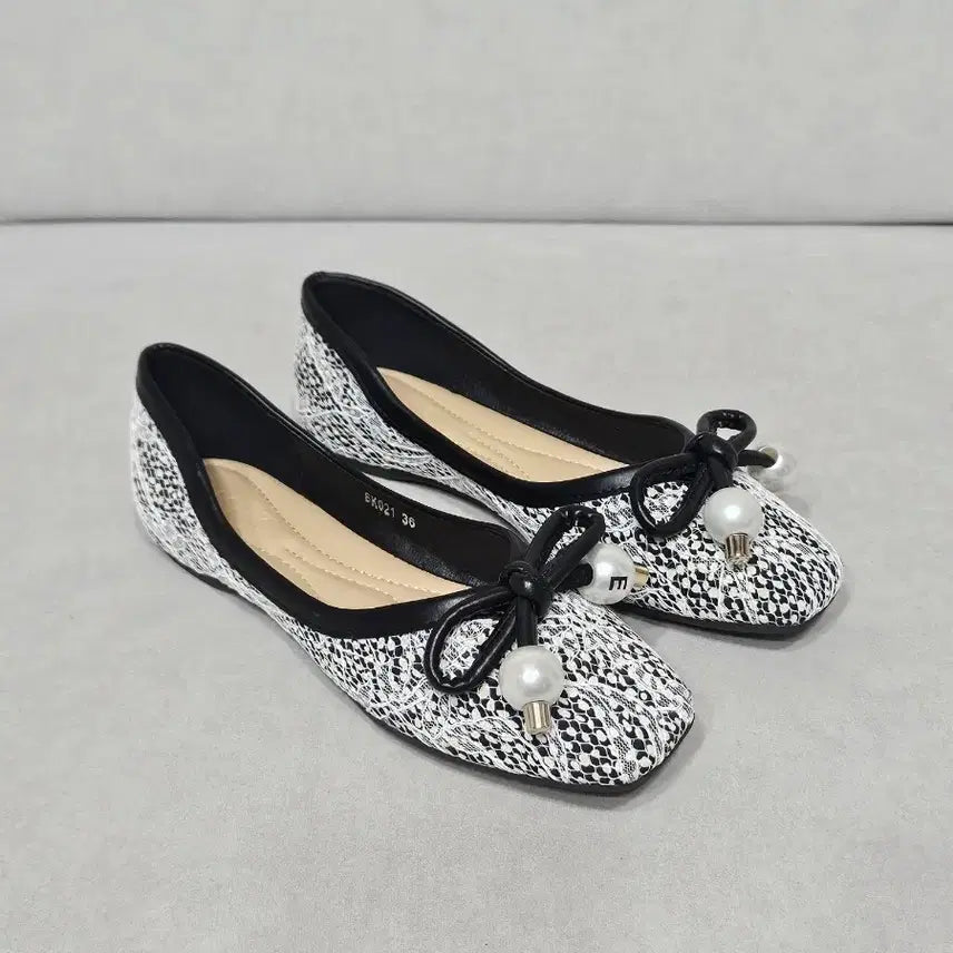 [BUNJANG] Pearl Tweed Flat Shoes (230) / 새상품 진주 트위드 플랫슈즈 230