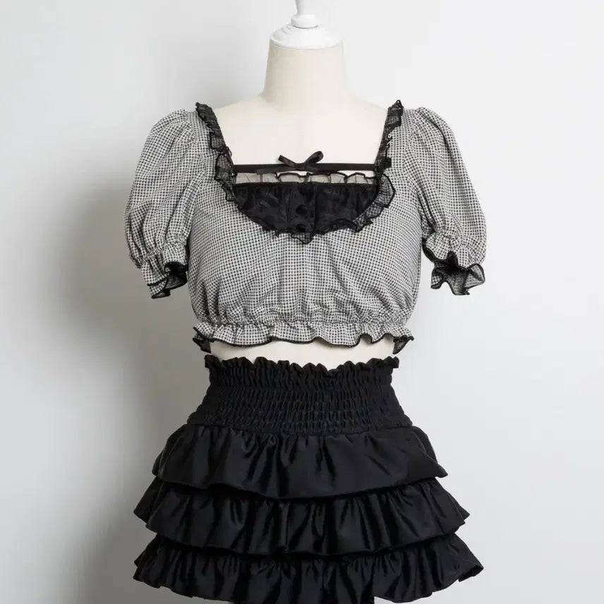 [BUNJANG] Pium Dolly Frill Separate Swimsuit Bikini / pium 피움 돌리 프릴 세퍼레이트 수영복 비키니 양산형 지뢰계 스나계