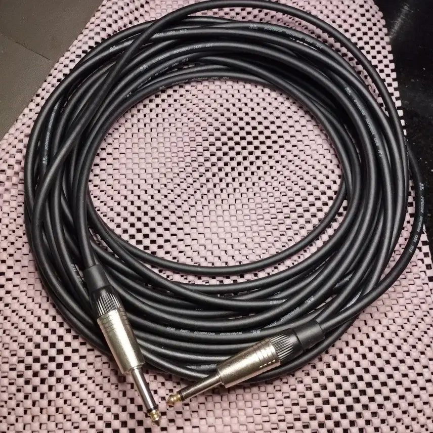 [BUNJANG] B.K. Professional Microphone Cable 1018 for Electric Guitar (10m) / 10m B.K. 프로페셔널 마이크 케이블 1018 일렉기타