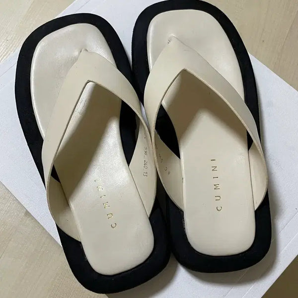 [BUNJANG] Colorblock Flip-Flops Size 240 / 배색 쪼리 240사이즈