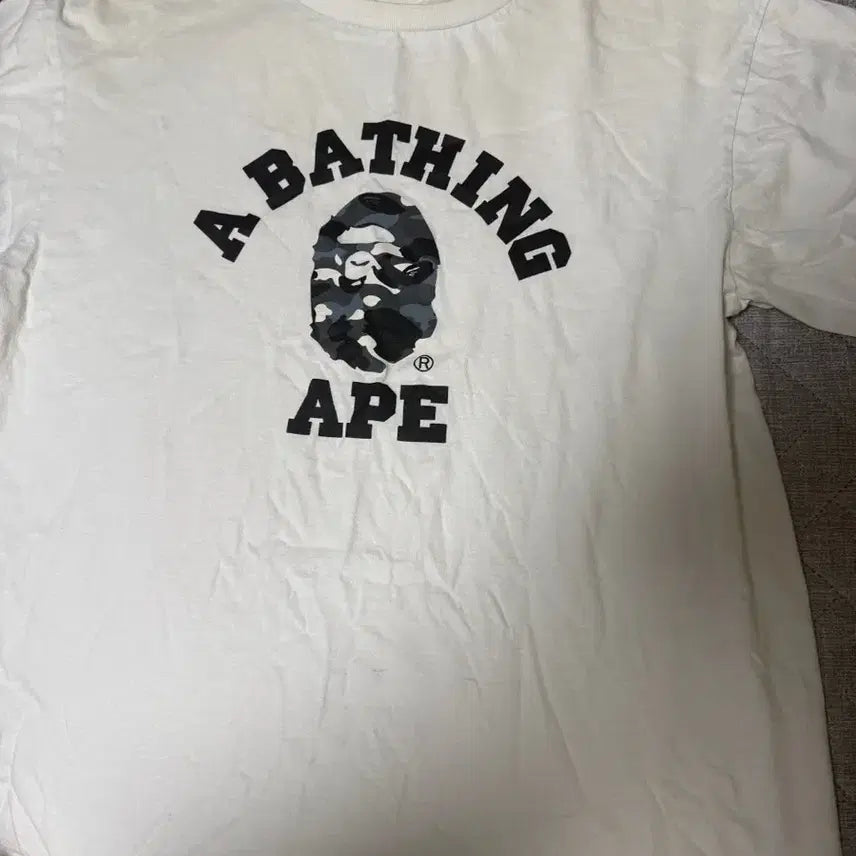 [BUNJANG] Bape T-Shirt White / 베이프 반팔티 화이트