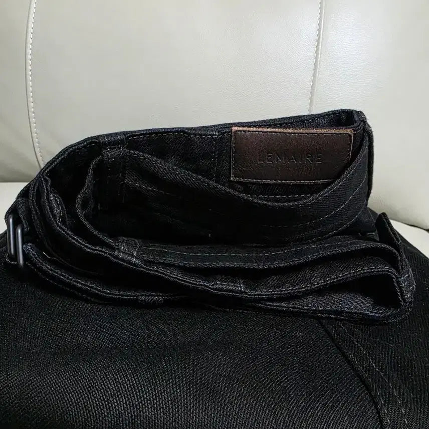 [BUNJANG] Lemaire Twisted Belted Pants Black Size M / 26ss 르메르 트위스티드 벨티드 팬츠 블랙 사이즈 M
