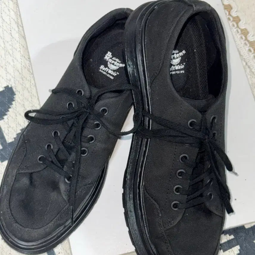 [BUNJANG] Dr. Martens Canvas Sneakers Black 270mm / 닥터마틴 캔버스 스니커즈 블랙 270mm