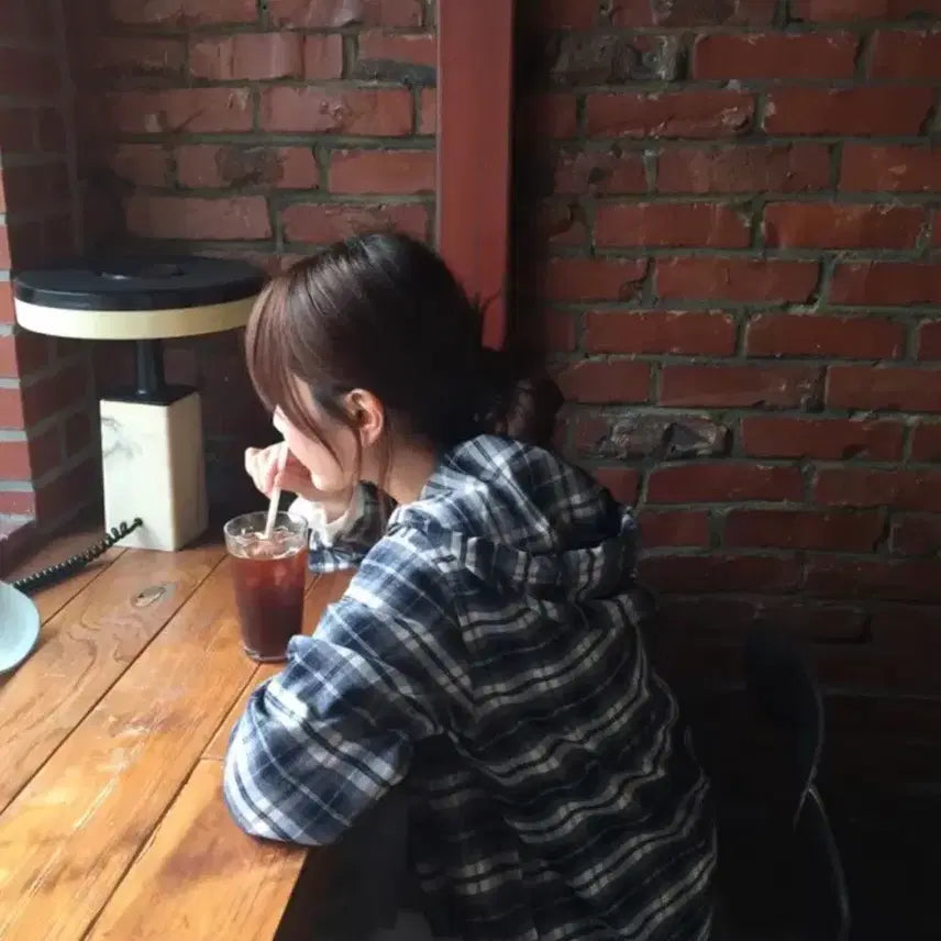 [BUNJANG] How You Bubble Checkered Shirt / 에이블리 하우유 버블 후드 체크 남방 셔츠 ㅅㅊㅇ 미소녀 빈티지 일본여행