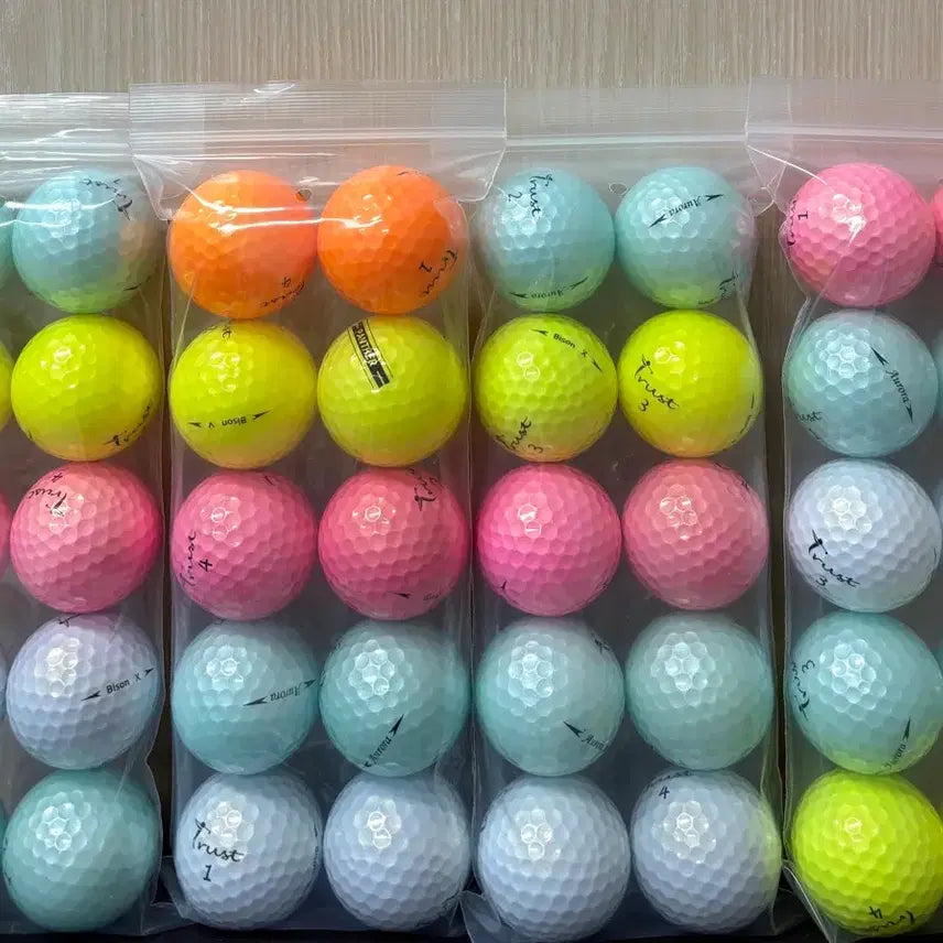 [BUNJANG] Trust Mixed Color Used Golf Balls (Grade A, 30 pcs) / 트러스트 혼합 컬러 로스트볼 특A (30개)