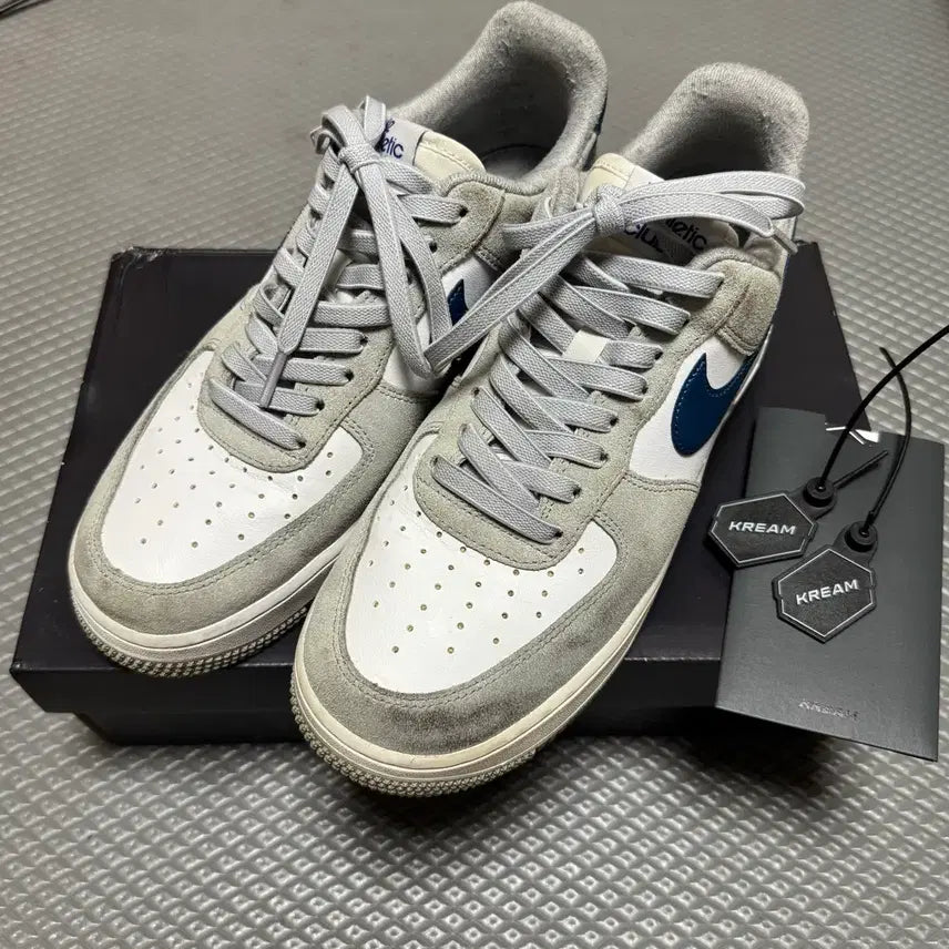 [BUNJANG] Nike Air Force 1 Athletic Smoke Grey / 나이키 에어포스1 애슬레틱 스모크그레이 255