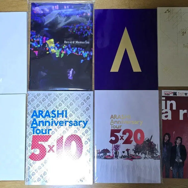 [BUNJANG] Arashi Concert Pamphlet Photobook Bundle Set (8 Volumes) / 아라시 콘서트 팜플렛 사진집 8권 일괄 판매