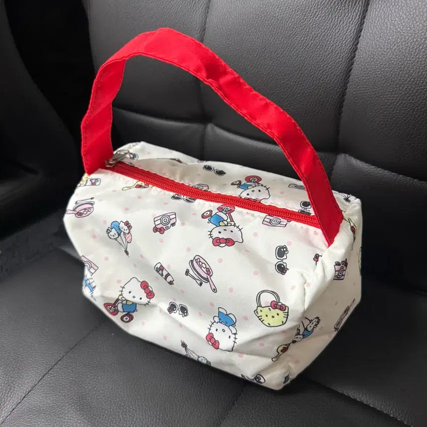 [BUNJANG] Hello Kitty Pouch Bag Cosmetic Bag / 헬로키티 파우치 가방 화장품 가방