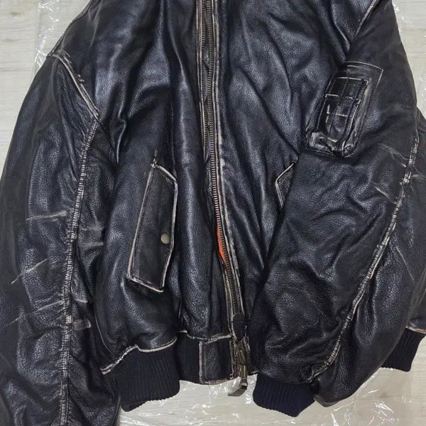 [BUNJANG] Undermycar Appended Leather Jumper / 언더마이카 부록 2사이즈