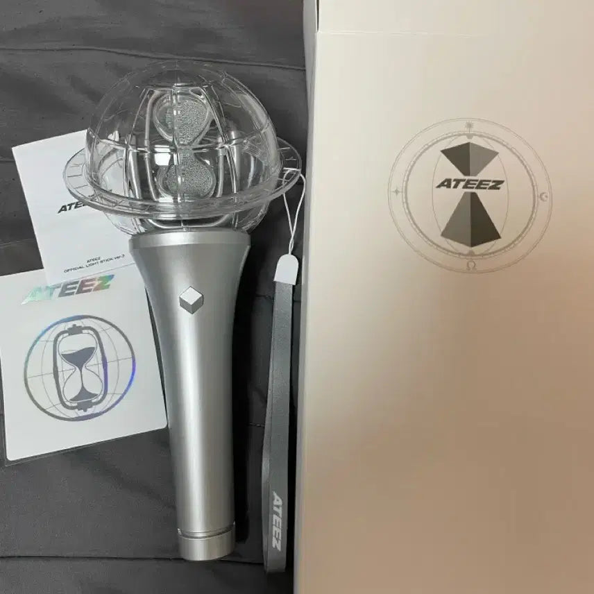 [BUNJANG] ATEEZ Light Stick Ra3ini / 에이티즈 응원봉 라3티니 라이티니