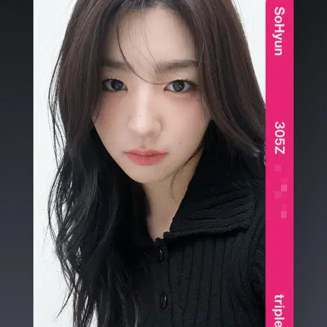[BUNJANG] tripleS Hyerin New Look Object C305 Photocard / 트리플에스 소현 뉴룩 오브젝트 C305 양도합니다