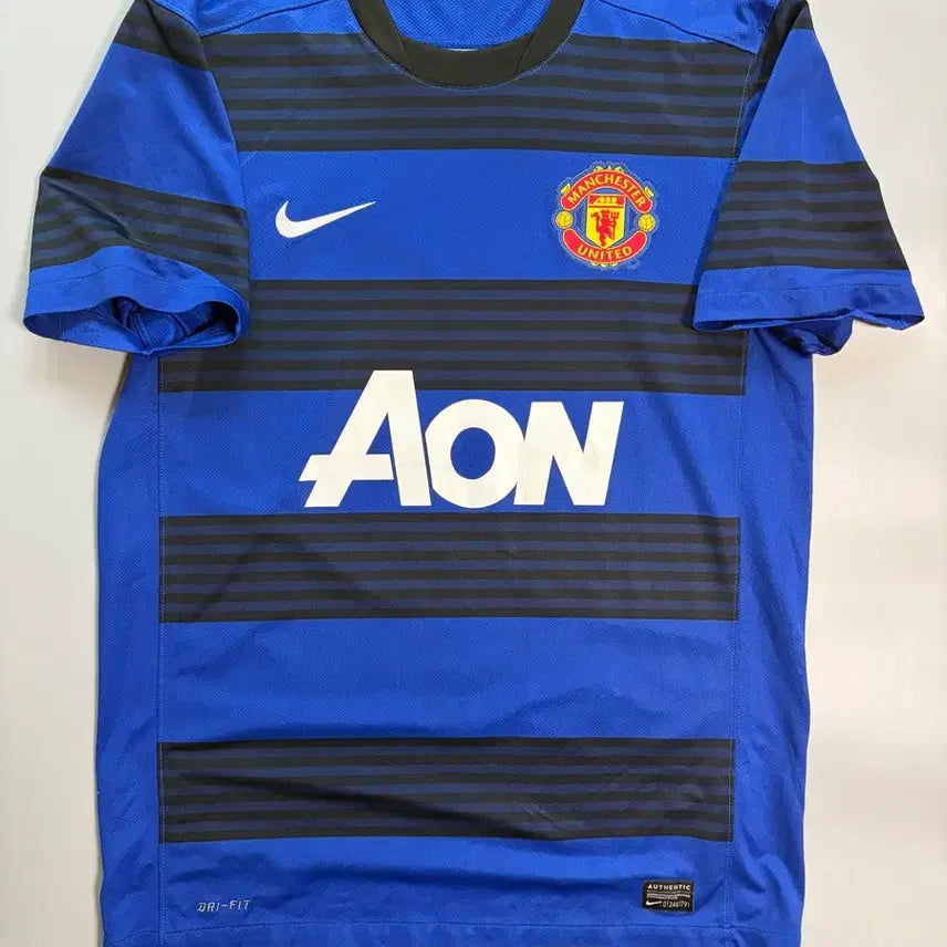 [BUNJANG] Manchester United 2011-2012 Away Short Sleeve Football Jersey - Size M / 11-12 맨체스터 유나이티드 어웨이 반팔 캐릭