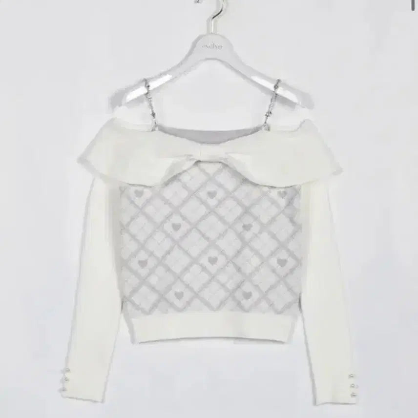 [BUNJANG] Evelyn Ribbon Off-Shoulder Knit / 에블린 리본 오프숄더 니트