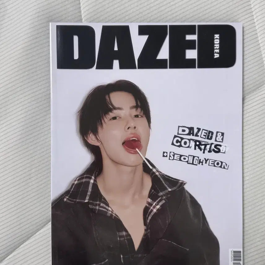 [BUNJANG] Korelis Sung Hyun December Dazed Photobook / 코르티스 성현 12월호 데이즈드 화보집