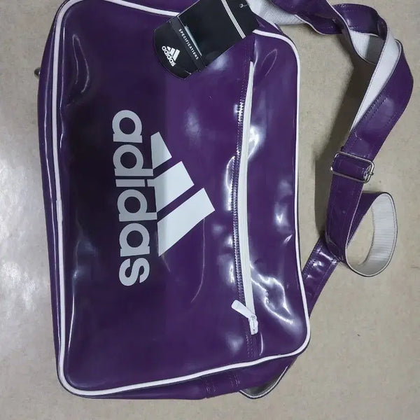 [BUNJANG] Adidas Enamel Shoulder Bag Purple / 아디다스 애나멜 숄더백 퍼플