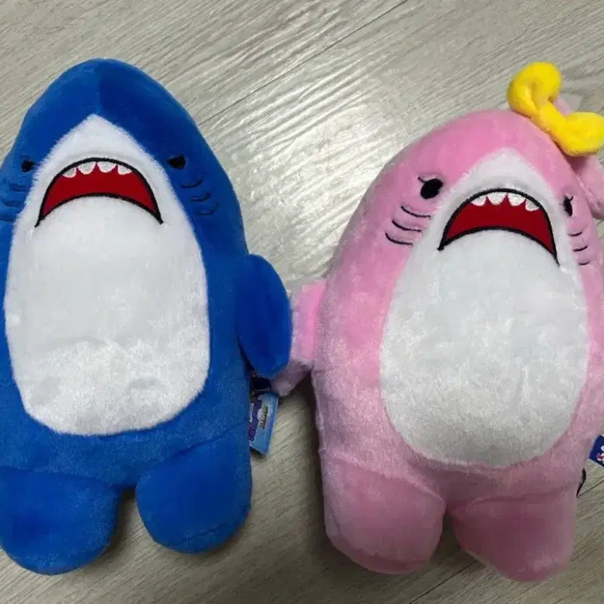 [BUNJANG] Sameman Medium Shark Plush / 사메만 중형 인형 새상품 상어인형
