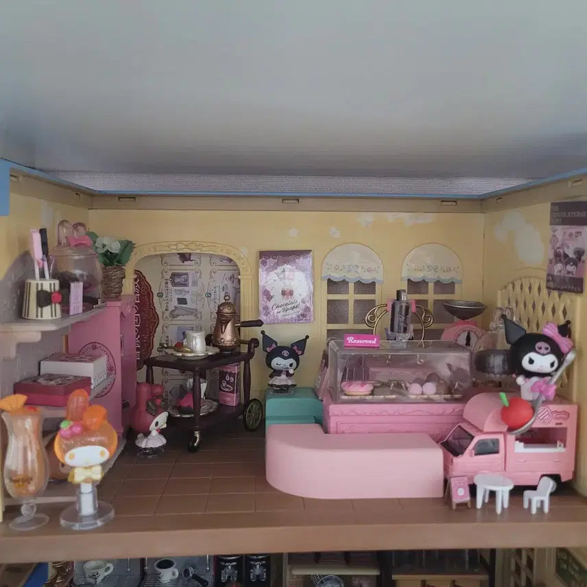 [BUNJANG] Sanrio Chocolat Remont Sylvanian Toy Shop Set / 산리오 쇼콜라 리멘트 실바니안 토이샵 무료