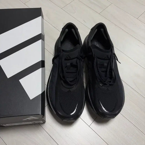 [BUNJANG] Adidas Hyperboost Edge Core Black Carbon Men's Running Shoes 270 / 아디다스 하이퍼부스트 엣지 코어 블랙 카본 270