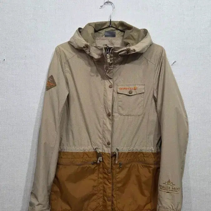 [BUNJANG] Merrell Jungle Moc Women's Windbreaker Jacket Beige Brown / 머렐 정글 모크 여성 바람막이 자켓 베이지 브라운