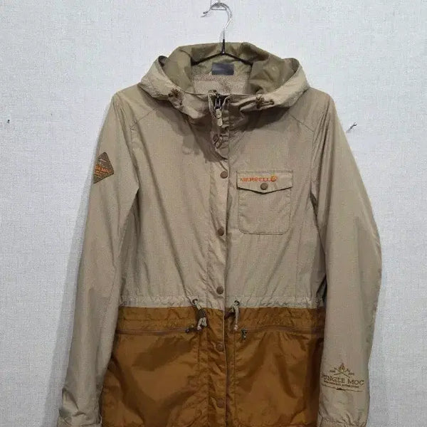[BUNJANG] Merrell Jungle Moc Women's Windbreaker Jacket Beige Brown / 머렐 정글 모크 여성 바람막이 자켓 베이지 브라운