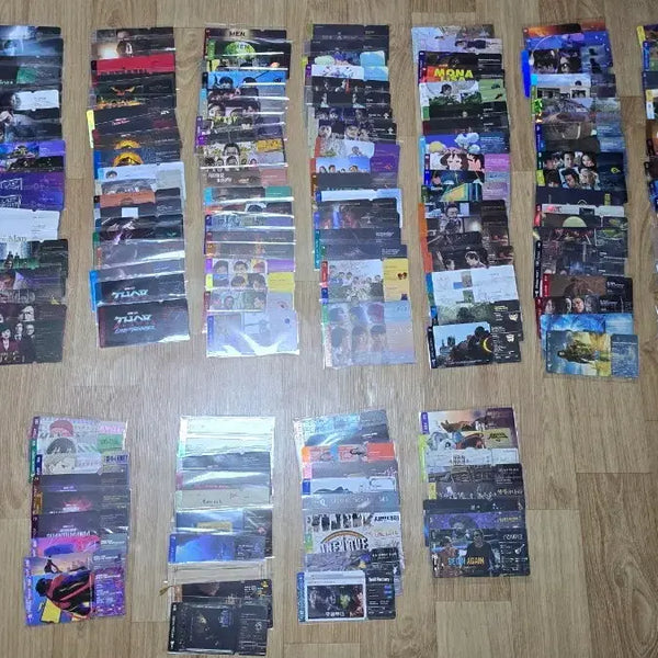 [BUNJANG] CineQ Special Ticket Early Version Bundle Set (112 Types, 199 Tickets) / 씨네큐 스페셜티켓 초기버전(17~199번 사이)199장 112종 일괄판매