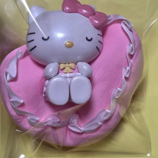 [BUNJANG] Sanrio Series Soft Sofa Series Figures (My Melody / Hello Kitty) / 산리오 시리즈 소프트 소파 시리즈 피규어 (마이멜로디/키티)