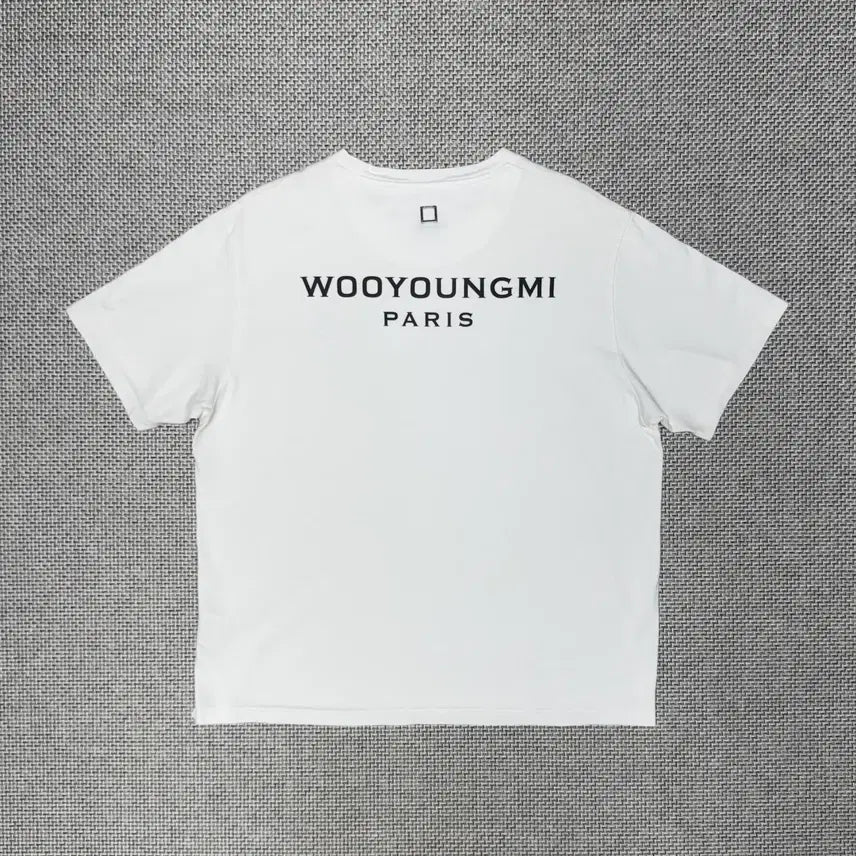 [BUNJANG] WooYoungMi Back Logo Short Sleeve T-Shirt / [리오브양주점] 우영미 백로고 반팔 티셔츠